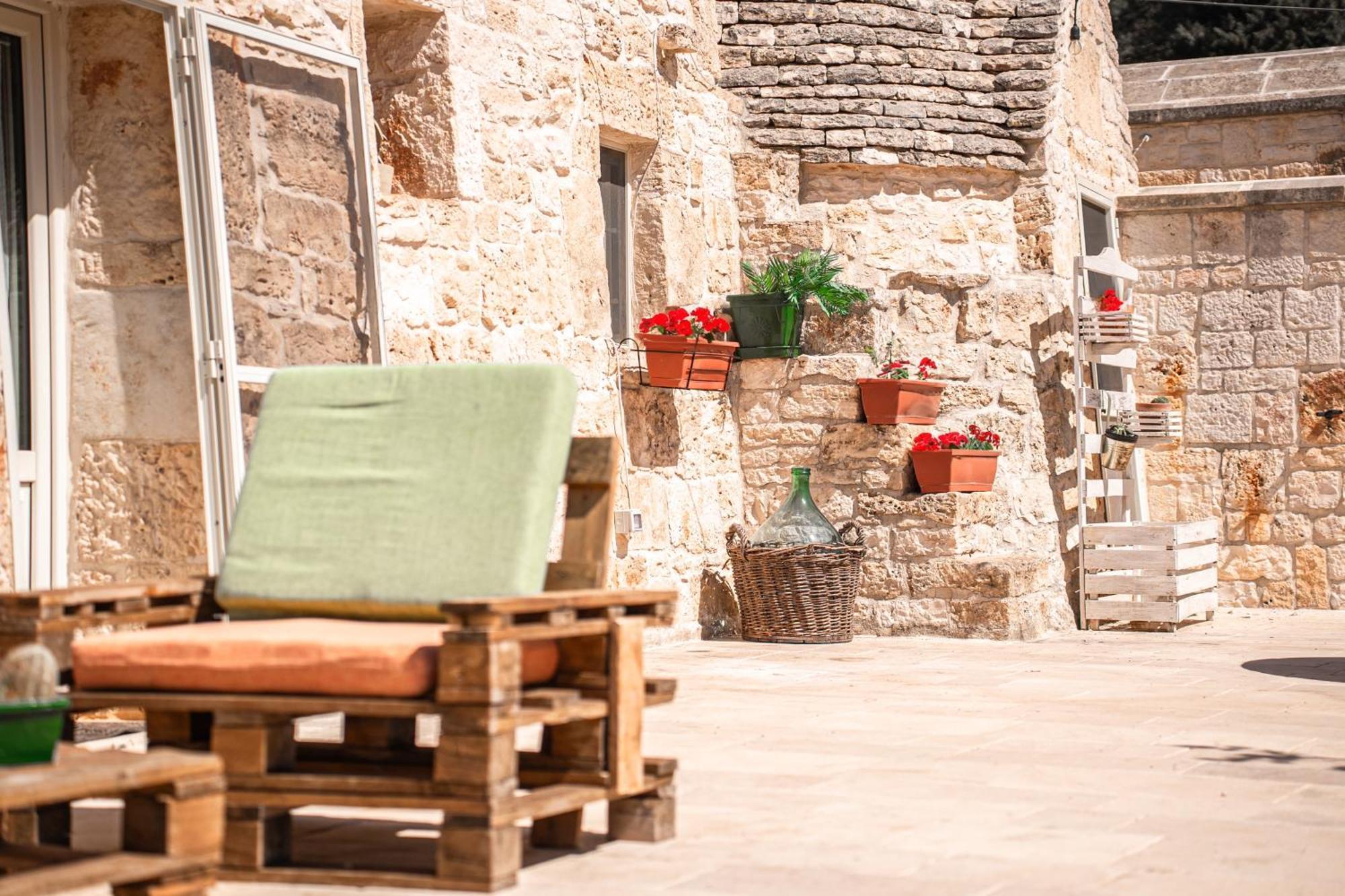 Trulli Beauty Alcova Villa โลโกโรตอนโด ภายนอก รูปภาพ