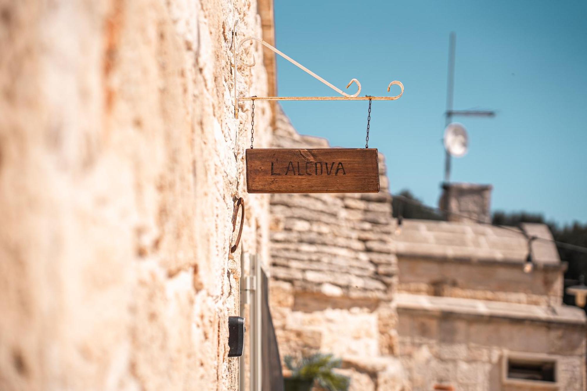 Trulli Beauty Alcova Villa โลโกโรตอนโด ภายนอก รูปภาพ