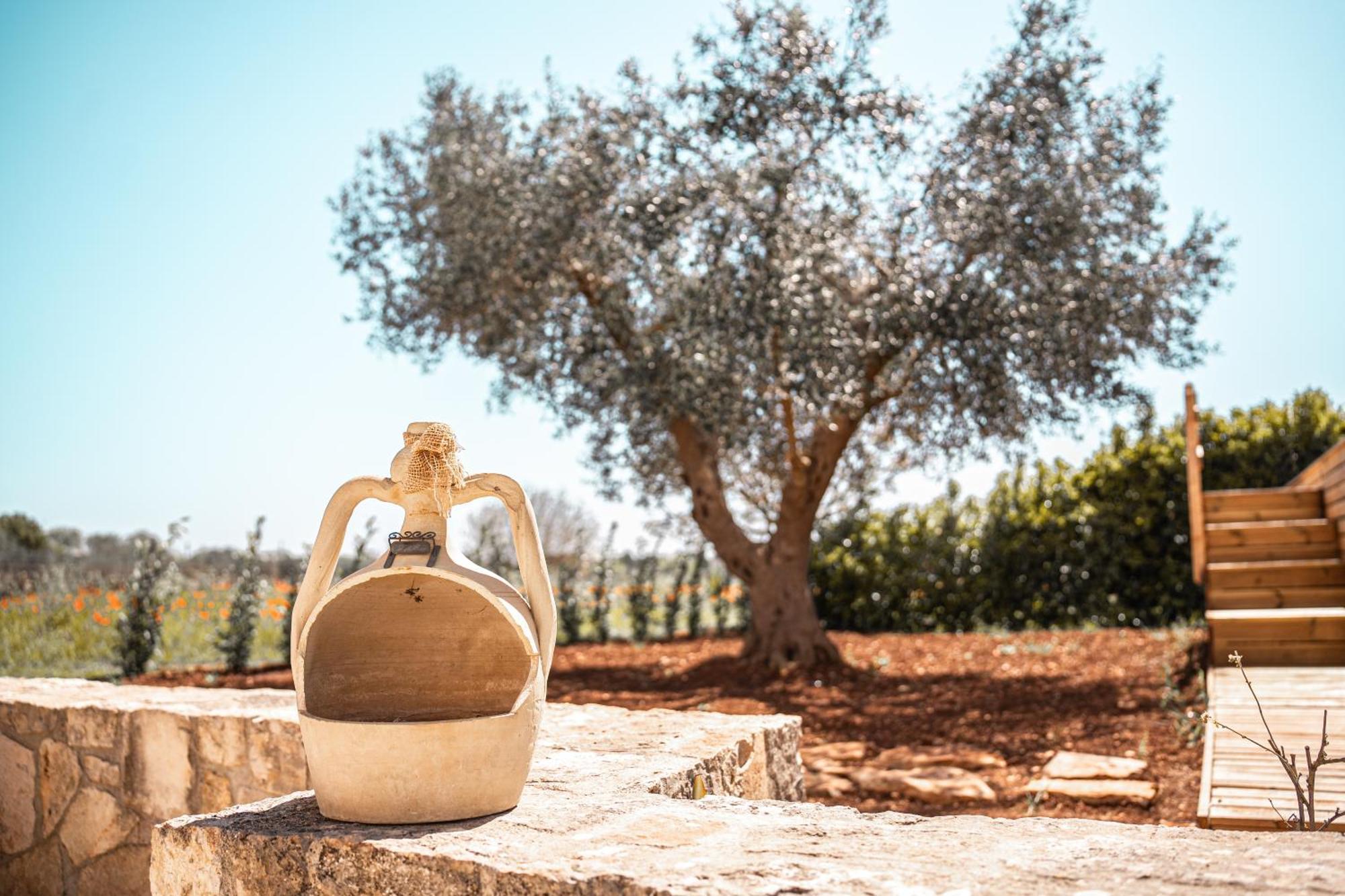 Trulli Beauty Alcova Villa โลโกโรตอนโด ภายนอก รูปภาพ